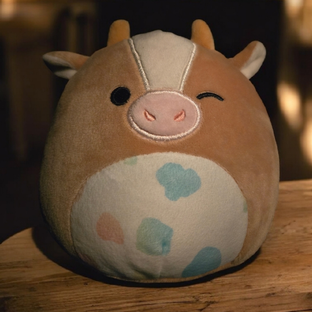 Squishmallow Griella Plush Cow-NWT